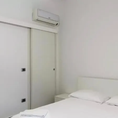 Erika S. Peter Walking Distance Apartment Rome