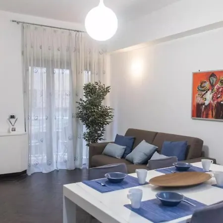 Erika S. Peter Walking Distance Apartment Rome